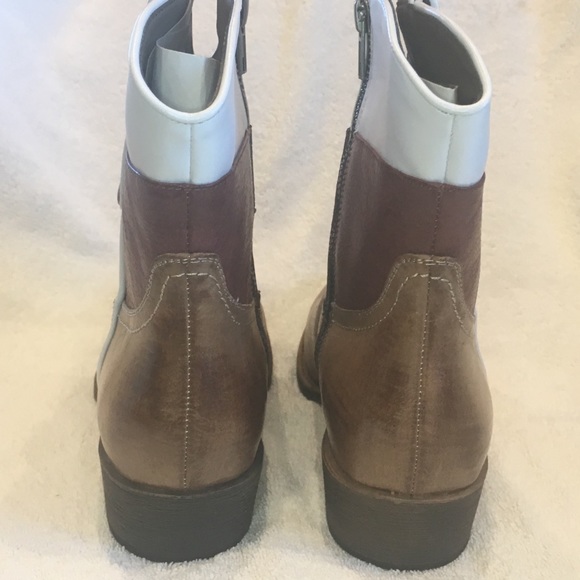 NWT Coconuts by Matisse Lonestarr Boots - Picture 3 of 5